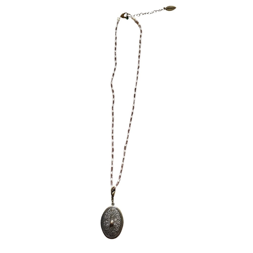 Coldwater Creek Antique Brass Filigree Oval Locket Beaded Necklace Mauve White